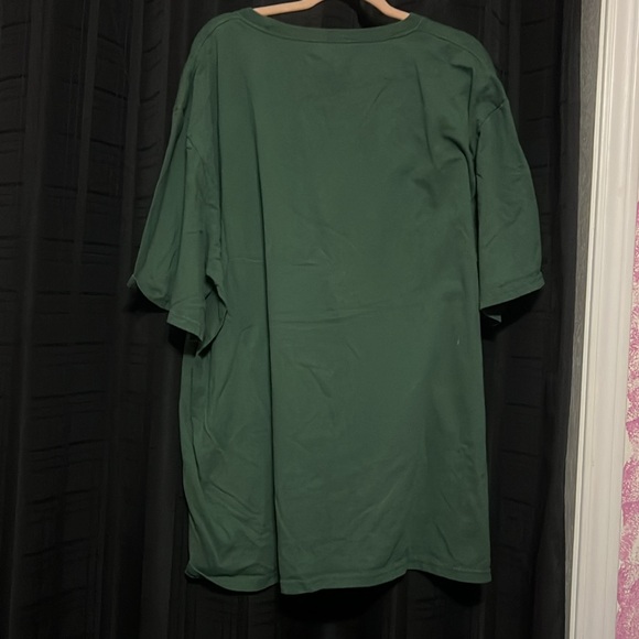 Green Tee - Picture 2 of 3